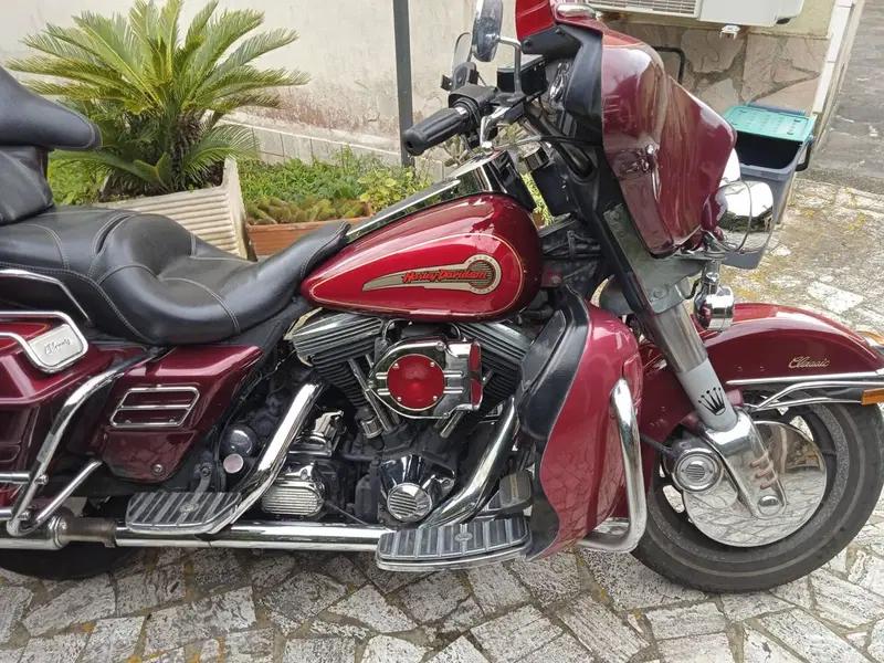 Aermacchi Harley-Davidson Electra Glide 