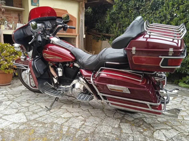 Aermacchi Harley-Davidson Electra Glide  (13)