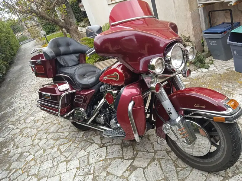 Aermacchi Harley-Davidson Electra Glide  (16)