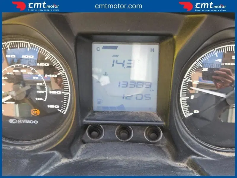 Kymco X-Town 300i City (2020) (5)