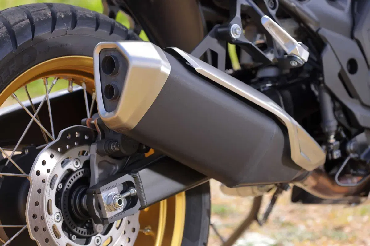 Prova Honda XL750 Transalp 2026: l’E-Clutch cambia la media adventure? [VIDEO] (3)