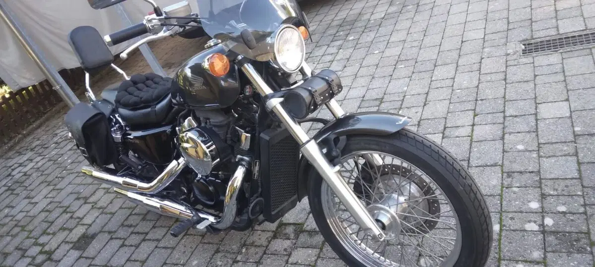 Honda VT 750S Shadow Black Spirit (6)