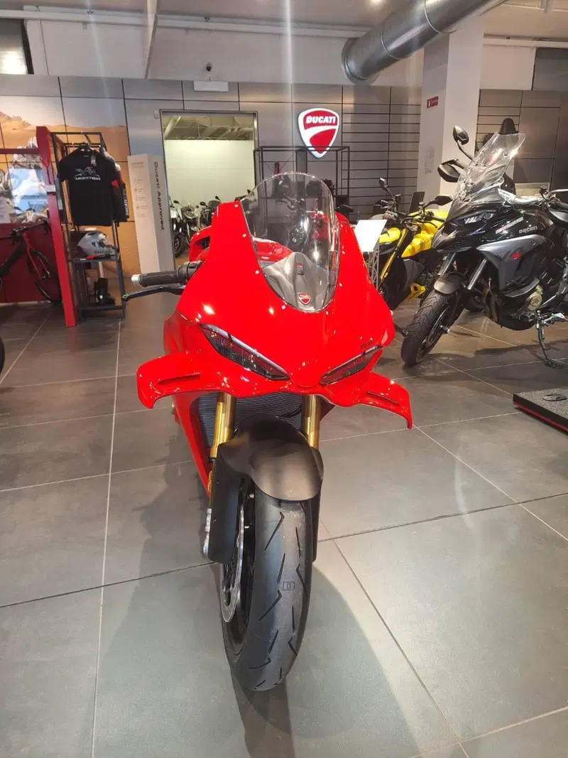 Ducati Panigale V4 S (2025 - 26) (5)