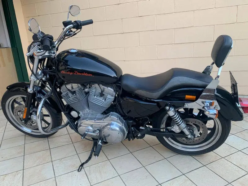 Harley-Davidson 883 SuperLow (2010 - 16) - XL 883L (5)