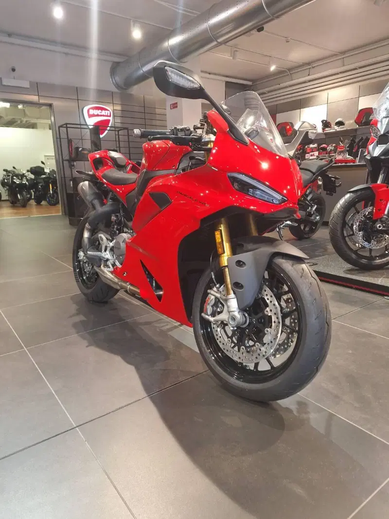 Ducati Panigale V2 S (2025 - 26) (5)