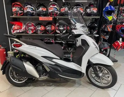 Piaggio Beverly 400 ABS-ASR (2021 - 24) usata