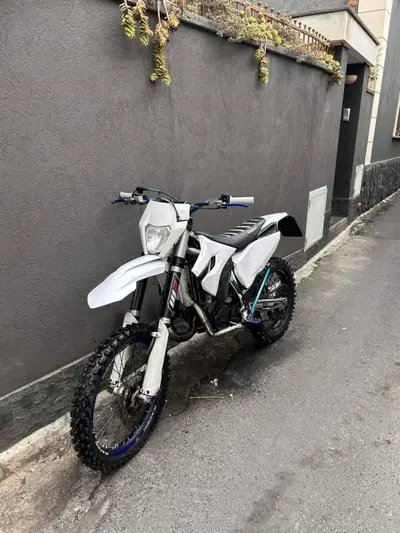 Husqvarna TE 125 (2016) usata