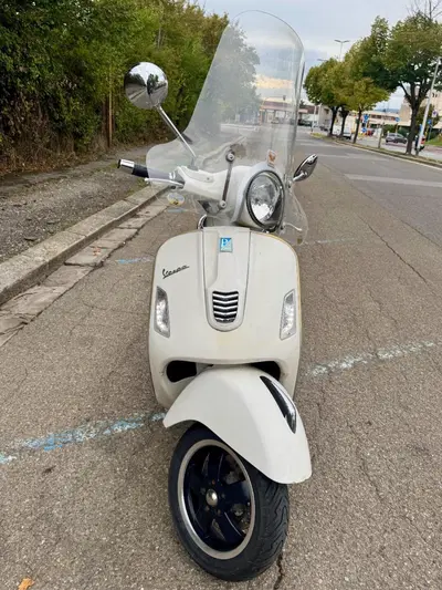 Vespa GTS 300 ABS (2014 - 16) usata