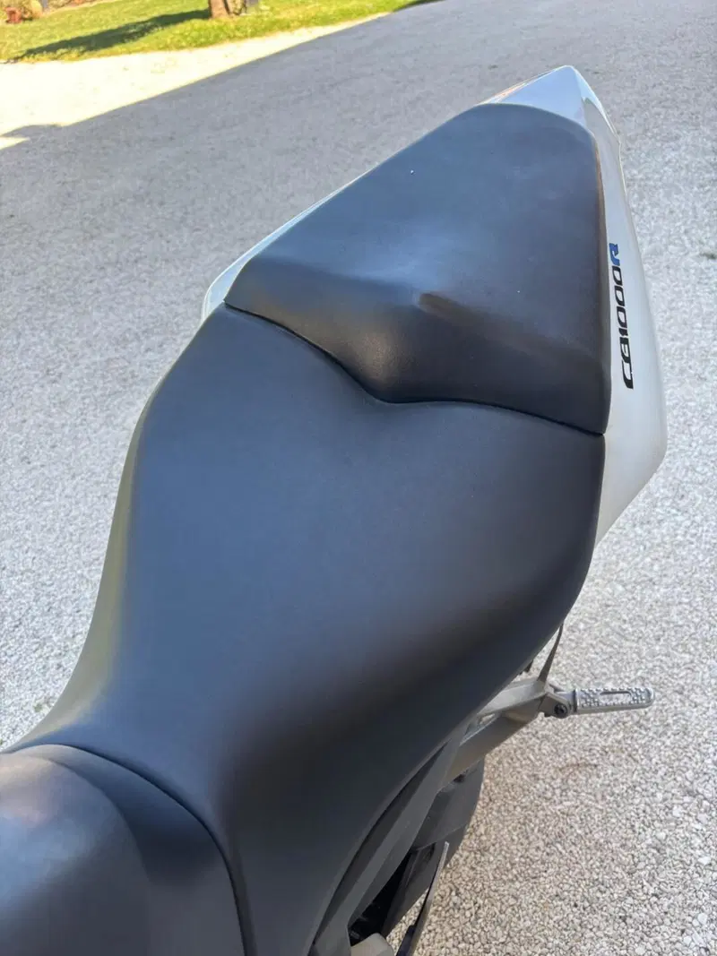 Honda CB 1000 R (2008 - 10) (10)
