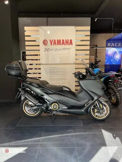 Yamaha T-Max 560 Tech Max (2021) usata