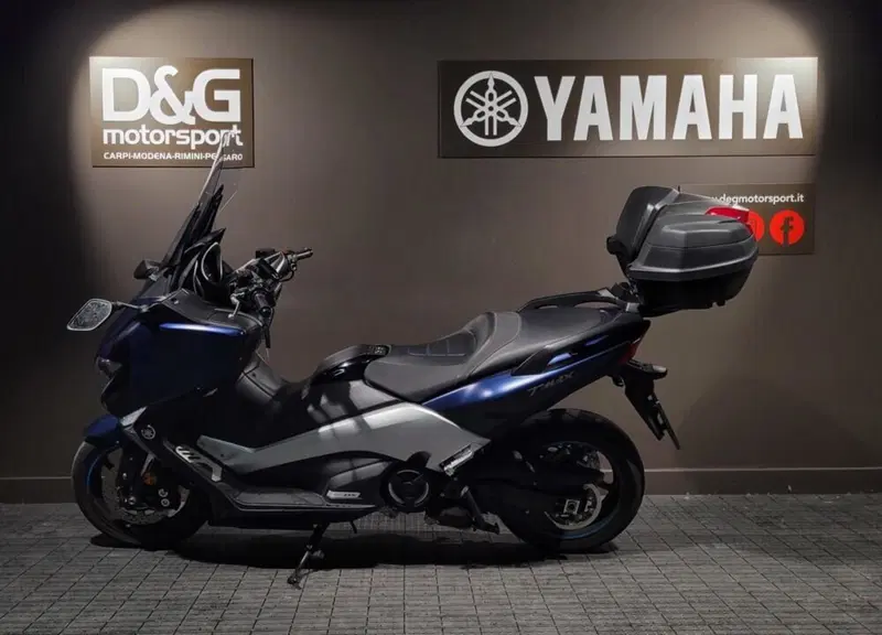 Yamaha T-Max 530 DX (2017 - 19) (3)