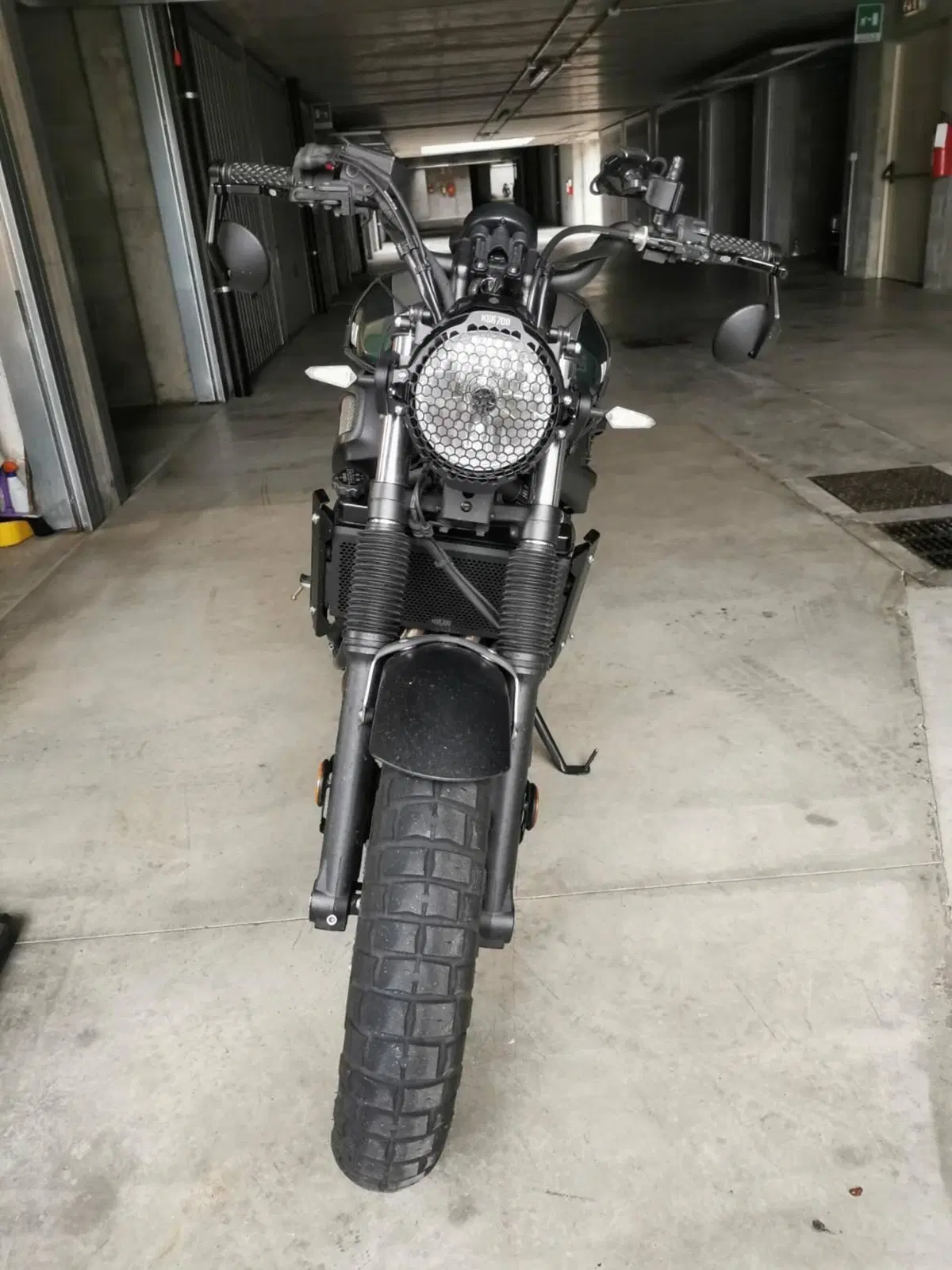 Yamaha XSR 700 ABS (2016 - 20) (3)