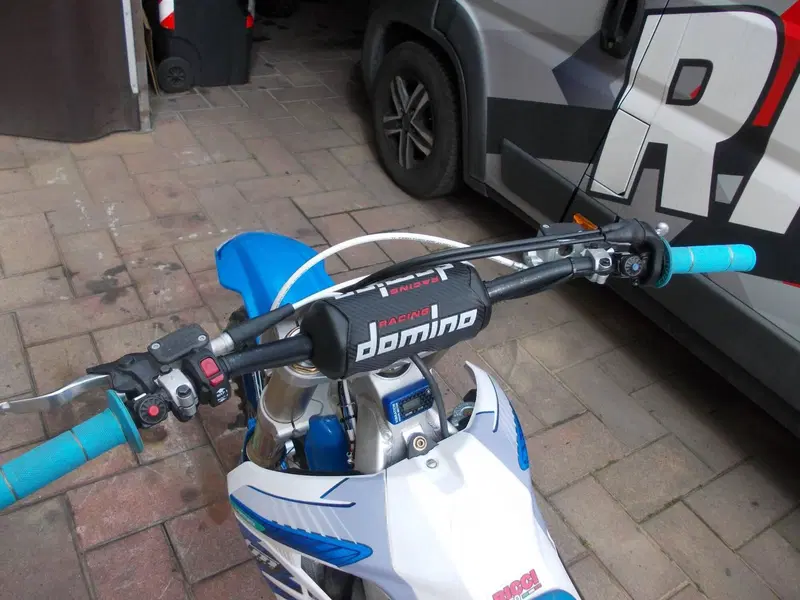 Tm Moto MX 250 ES Fi 4T (2023) (9)