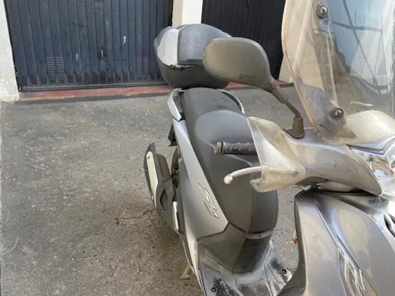 Honda SH 150i ABS (2013 - 16) (2)