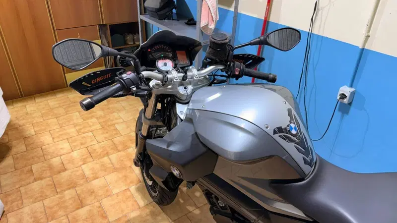 Bmw F 800 R (2009 - 11) (3)