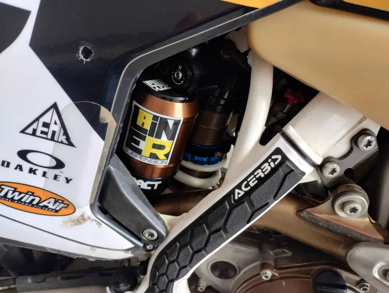 Husqvarna FE 250 (2018) (2)