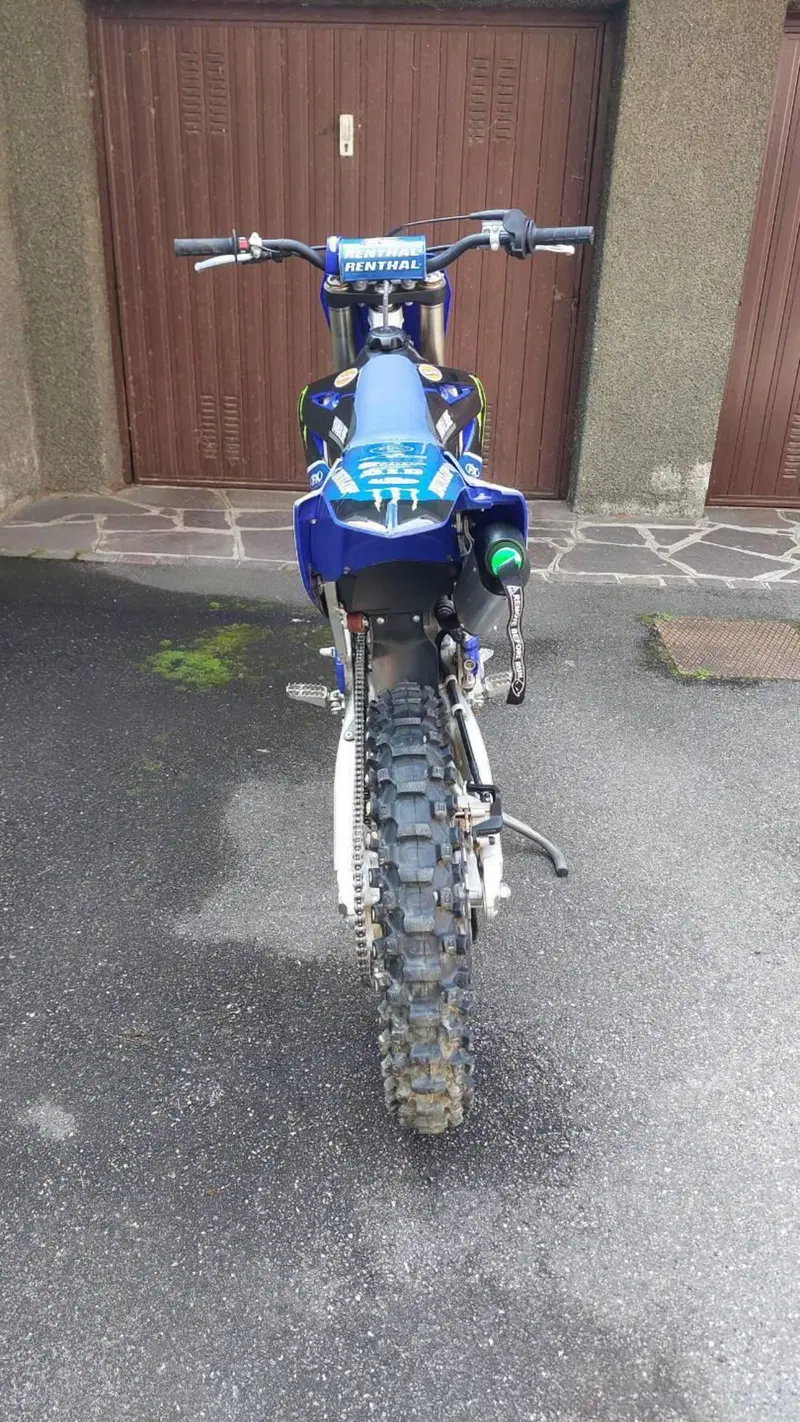 Yamaha YZ 125 (2023) (9)