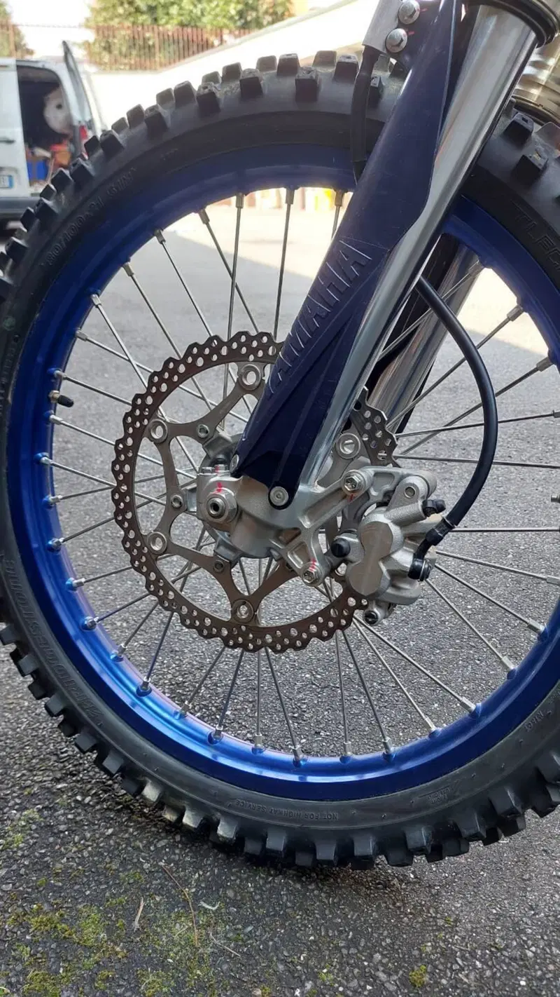 Yamaha YZ 125 (2023) (12)