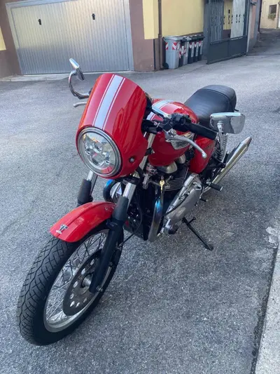 Triumph Thruxton 900 (2004 - 15) usata