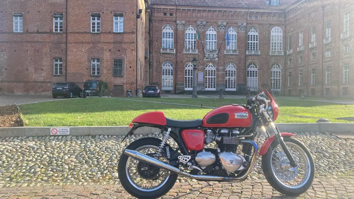 Triumph Thruxton 900 (2004 - 15) (6)
