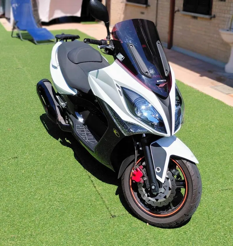 Kymco Xciting 500i R (2007 - 14) (2)