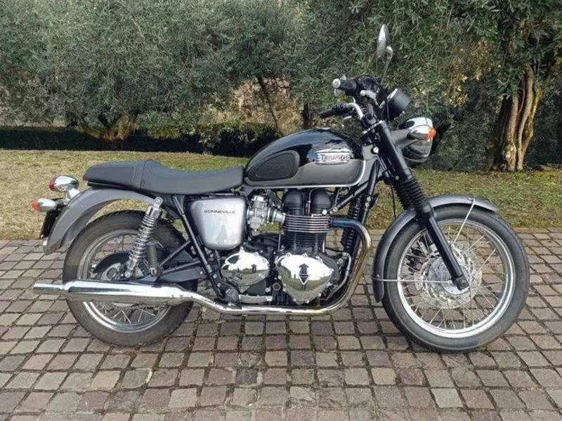 Triumph Bonneville T100 (2008 - 16)