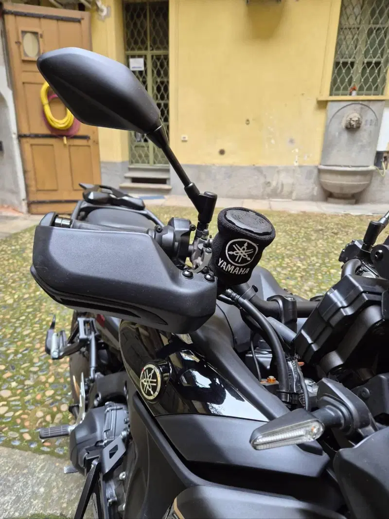 Yamaha Tracer 9 GT (2021 - 24) (16)