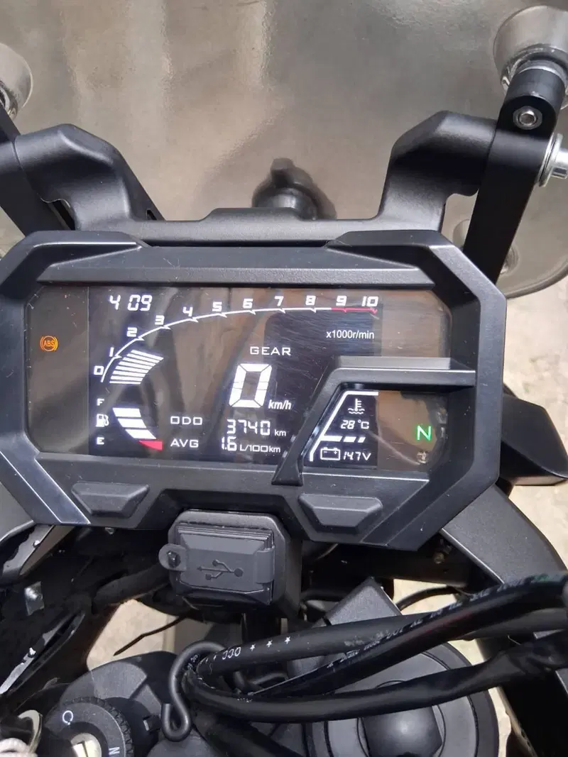 Voge Valico 300DS (2021 - 24) (2)