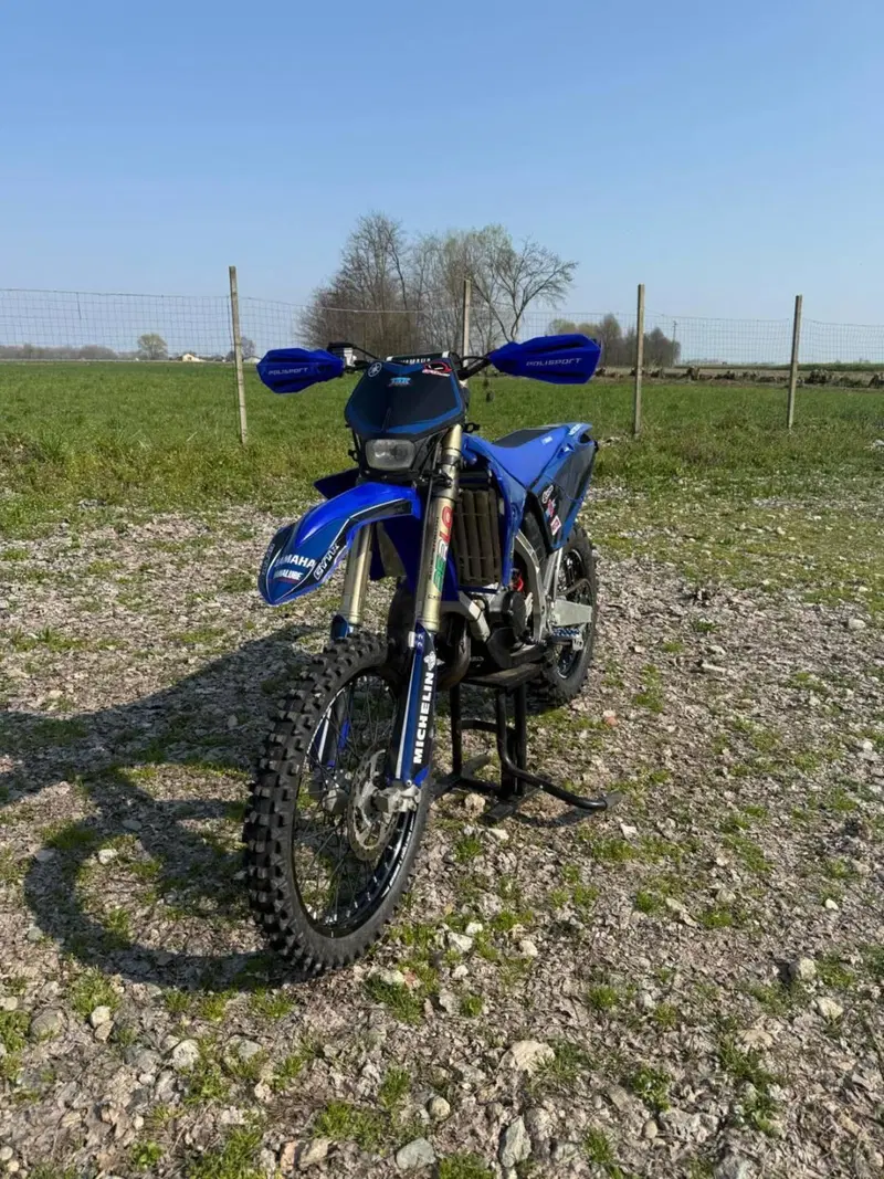 Yamaha YZ 125 (2016)