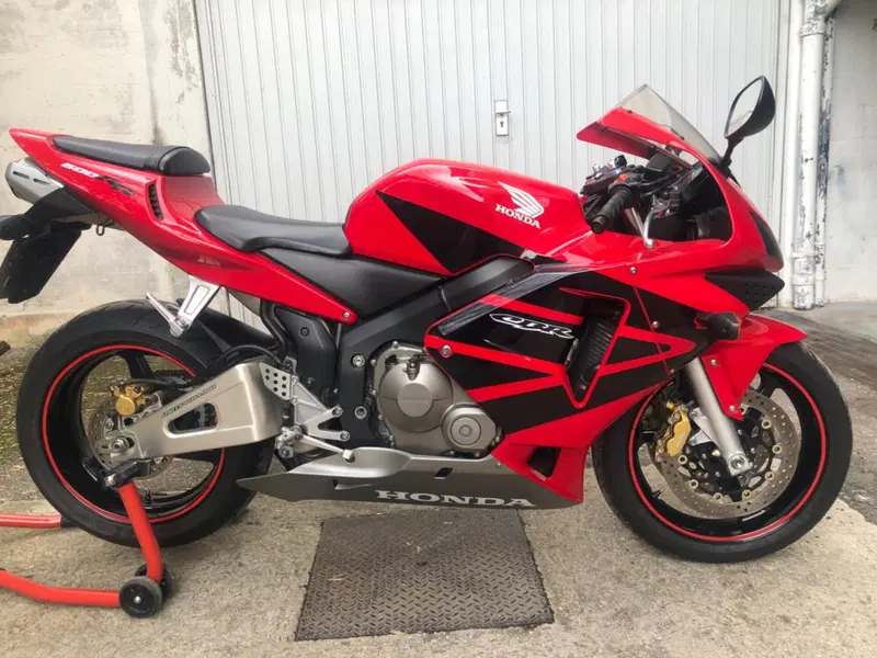 Honda CBR 600 RR (2003 - 04)