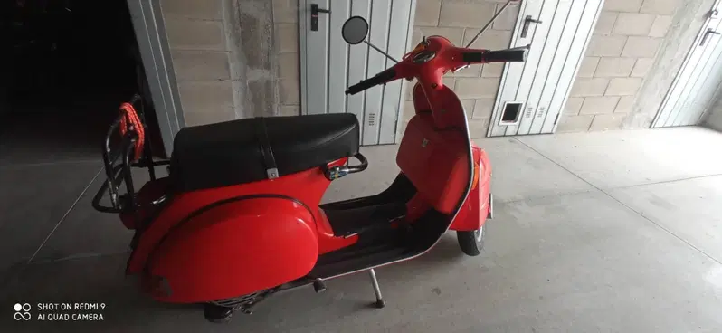 Piaggio Vespa 125 PX (7)