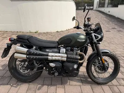Triumph Street Scrambler 900 (2017 - 18) usata