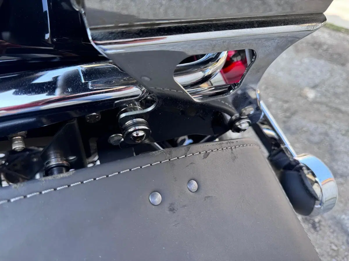 Harley-Davidson 1450 Road King Classic (2006 - 07) - FLHRCI (4)