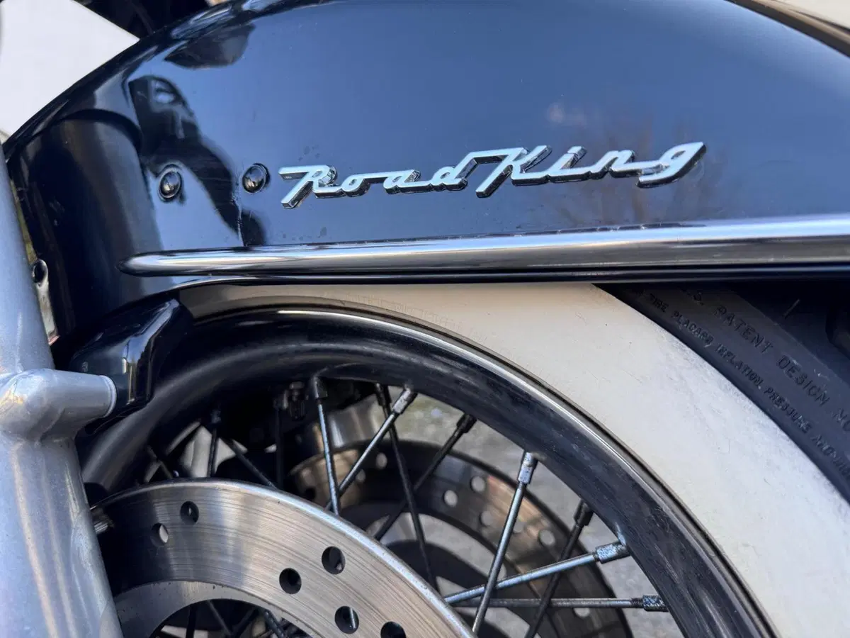 Harley-Davidson 1450 Road King Classic (2006 - 07) - FLHRCI (7)