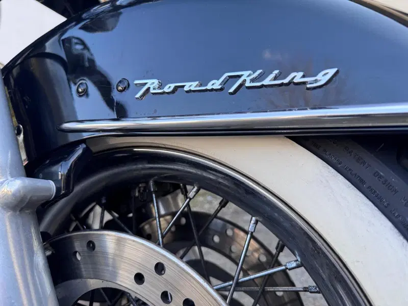 Harley-Davidson 1450 Road King Classic (2006 - 07) - FLHRCI (7)