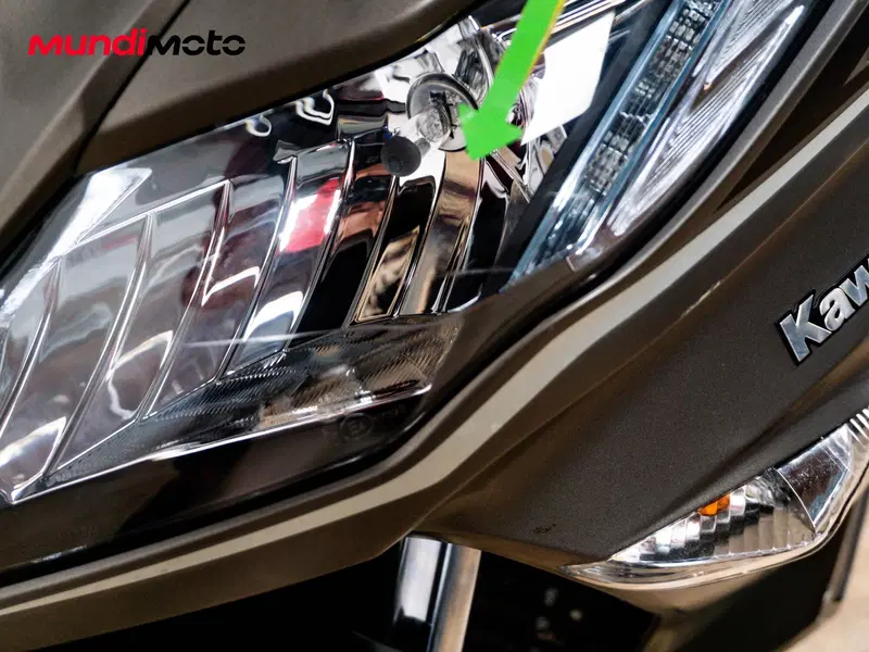Kawasaki J 300 ABS (2014 - 16) (14)