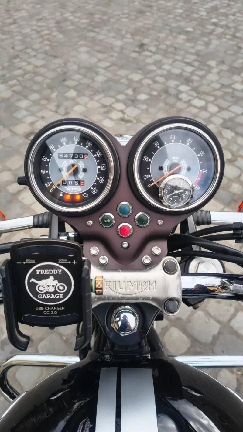 Triumph Bonneville (2007 - 16) (15)