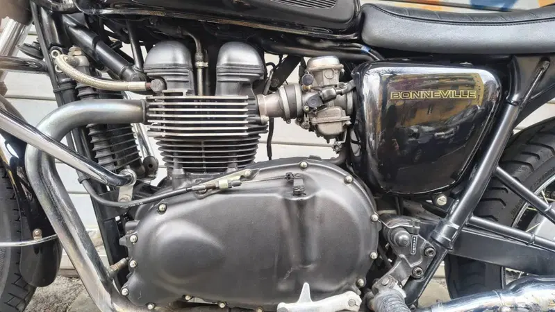 Triumph Bonneville (2007 - 16) (7)