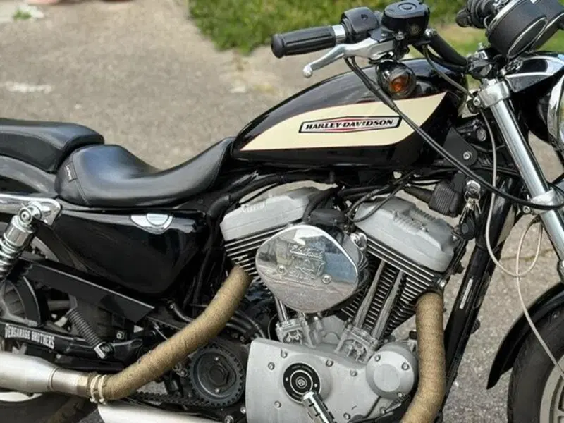 Harley-Davidson 1200 Roadster (2002 - 05) - XL 1200R (2)