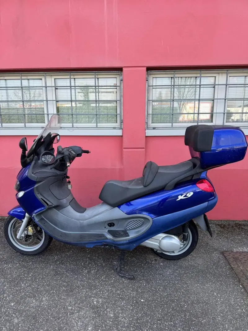 Piaggio X9 250 (2002) (4)