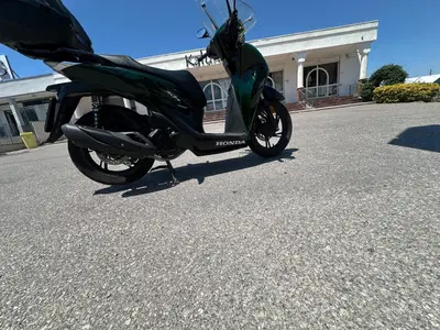Honda SH 150i Vetro (2024 - 25) usata