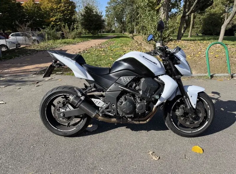 Kawasaki Z 750 (2007 - 14) (5)