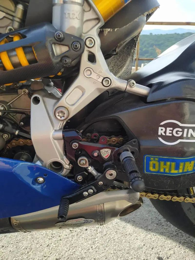 Ducati 1199 Panigale R ABS (2013 - 17) (4)