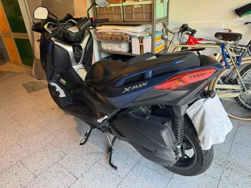 Yamaha X-Max 300 Tech Max (2021 - 24)