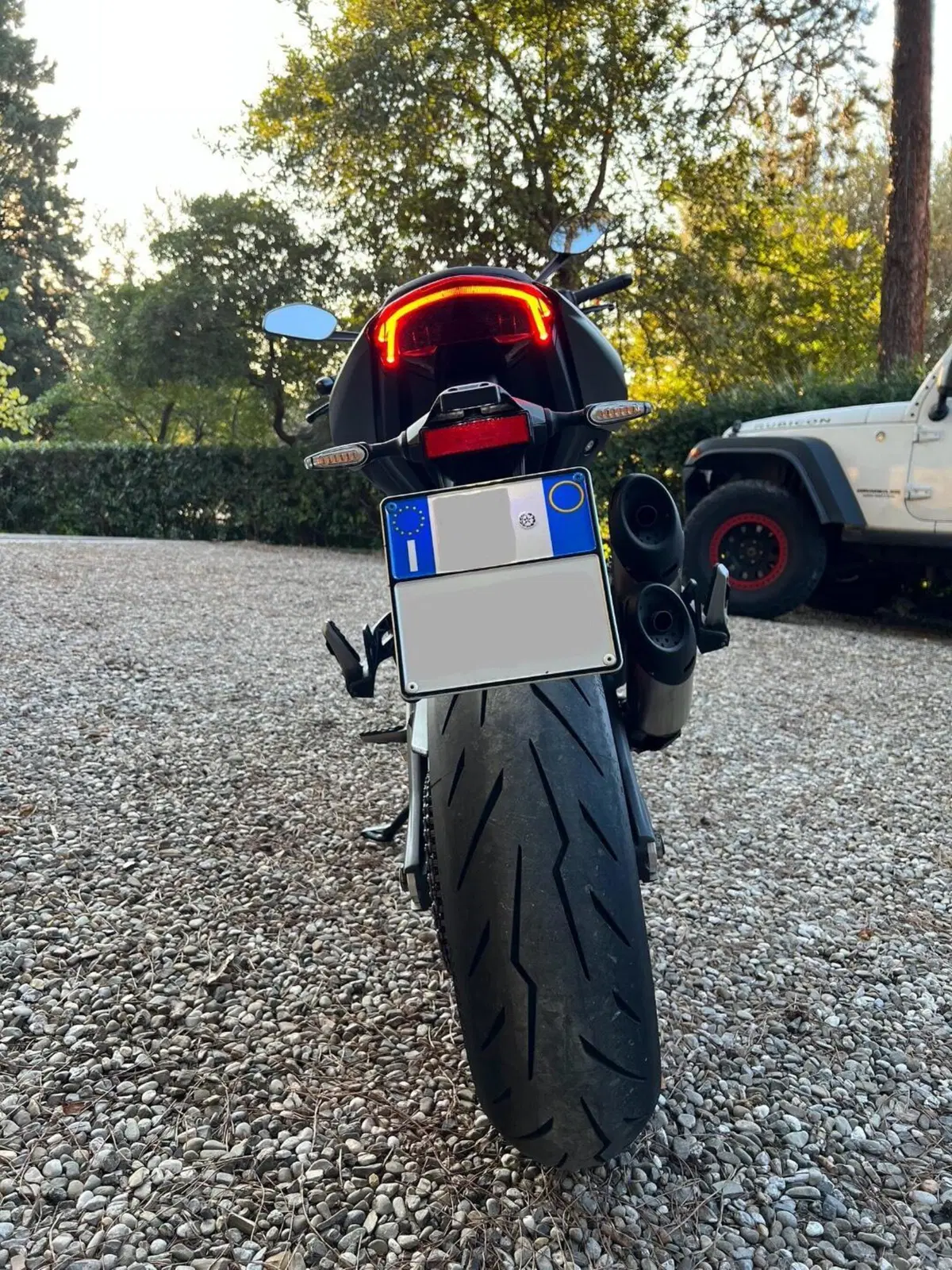 Ducati Monster 937 (2021 - 25) (5)