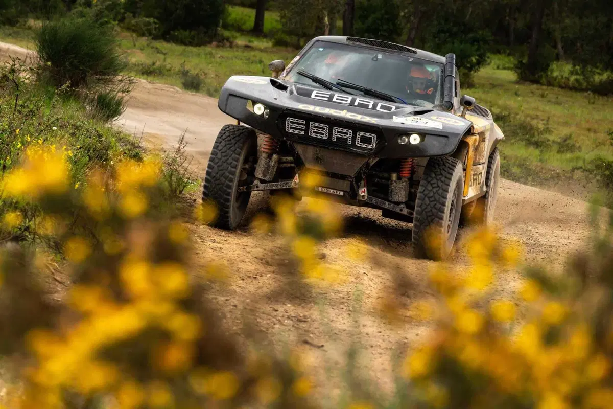 Mondiale Rally-Raid. Daniel Sanders, KTM, e Sébastien Loeb, Dacia, vincitori in Portogallo [VIDEO] (5)