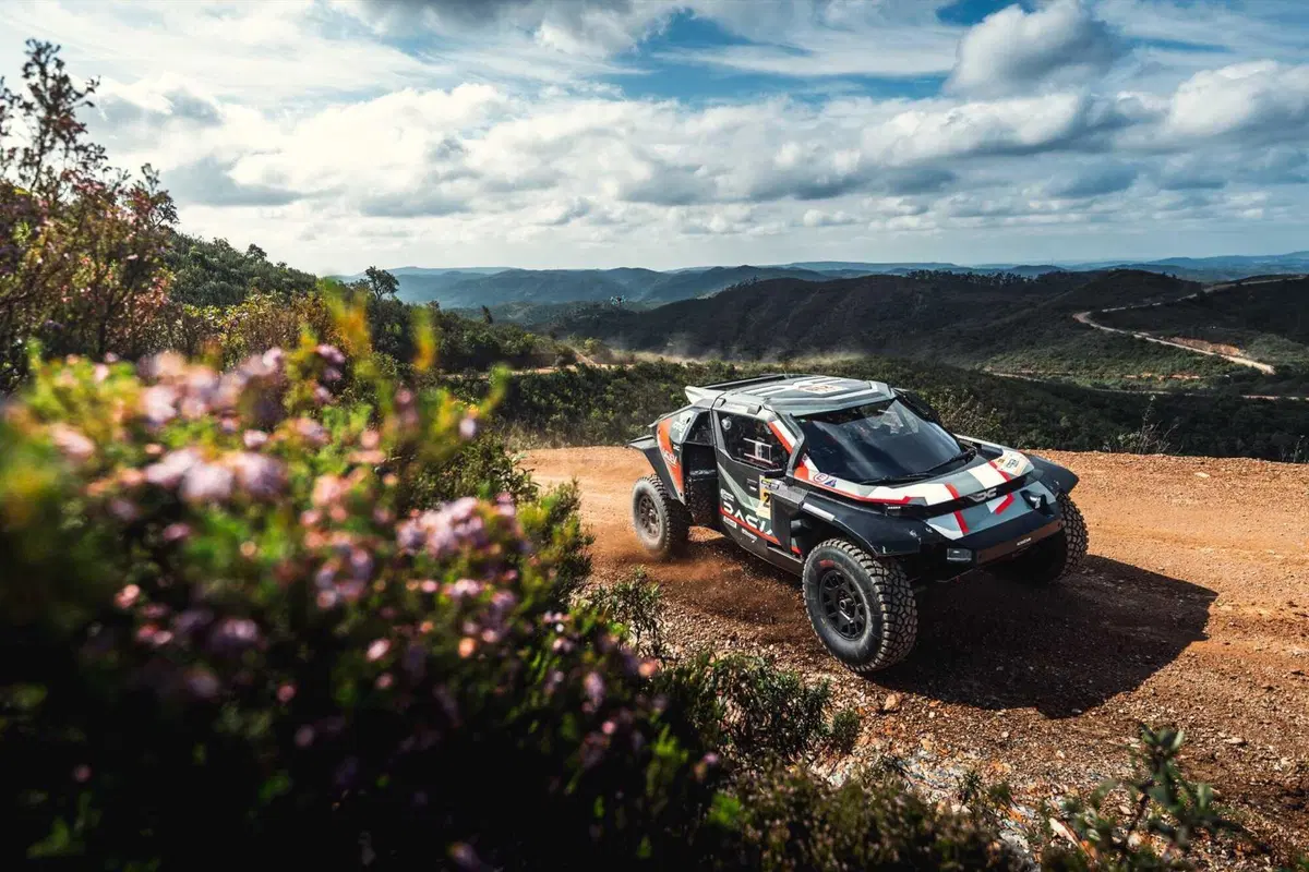 Mondiale Rally-Raid. Daniel Sanders, KTM, e Sébastien Loeb, Dacia, vincitori in Portogallo [VIDEO] (16)