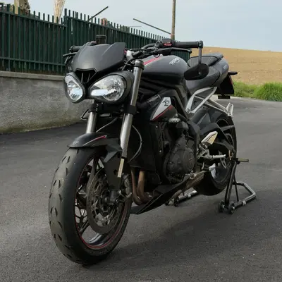 Triumph Street Triple RS (2017 - 19) usata