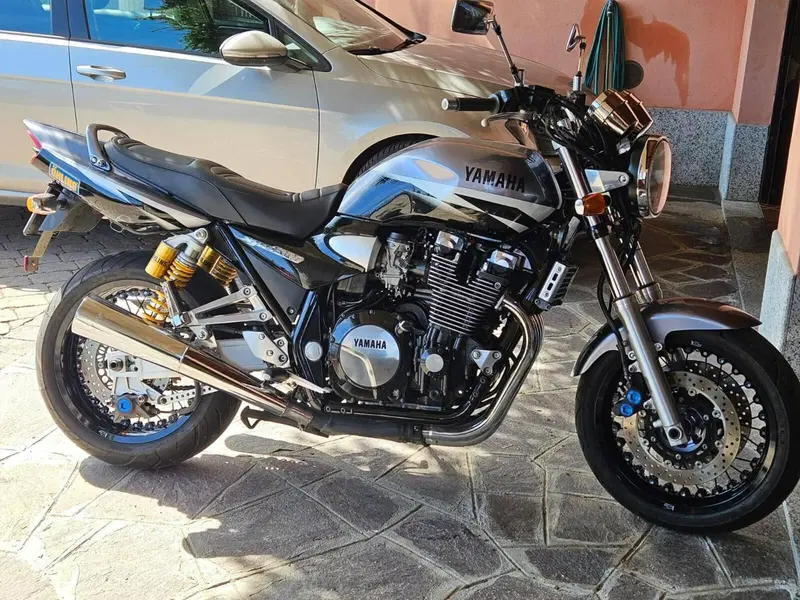 Yamaha XJR 1300 SP (1999 - 04)
