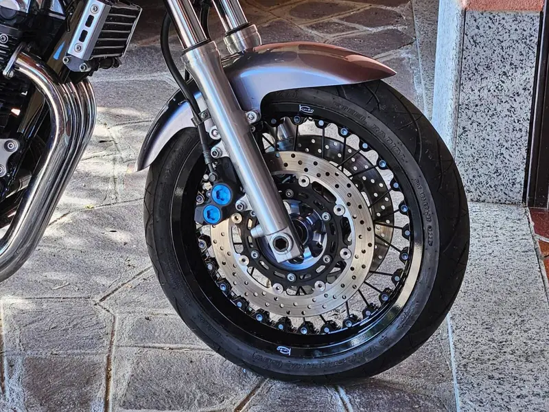 Yamaha XJR 1300 SP (1999 - 04) (5)